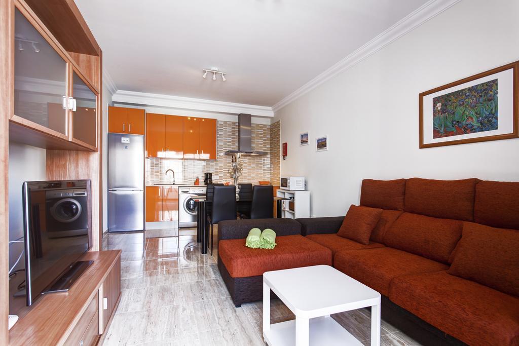 Apartamentos San Bartolome المظهر الخارجي الصورة